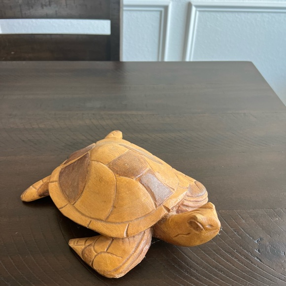 🇯🇲 Jamaican Turtle Wood Carving - Picture 1 of 5